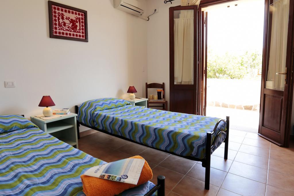 Bed&breakfast Le Camelie Alghero Eksteriør billede
