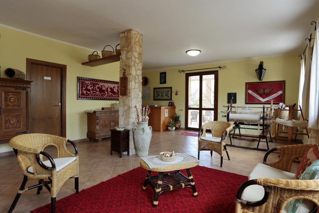 Bed&breakfast Le Camelie Alghero Eksteriør billede